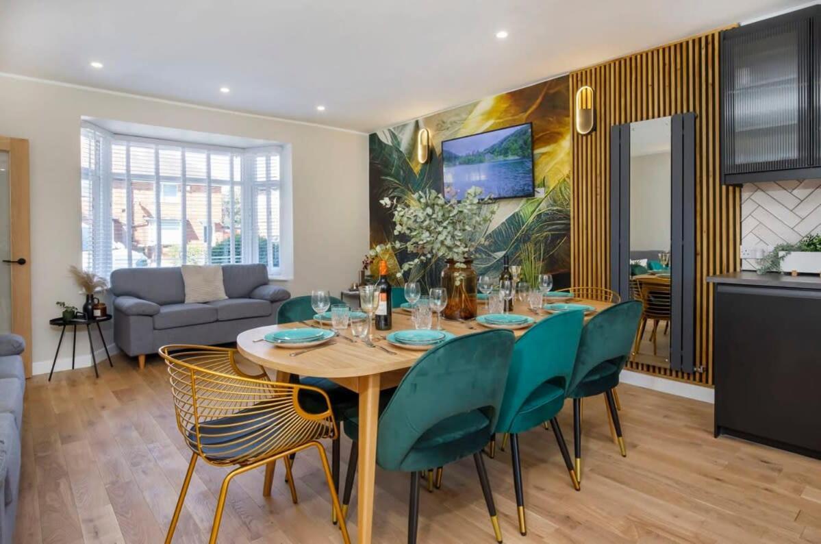 The Dodsworth Modern 4 Bedroom House, Sleeps 8 York Ngoại thất bức ảnh